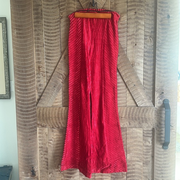 Free people Slim Pull On Velvet in Red size Small - Picture 3 of 5